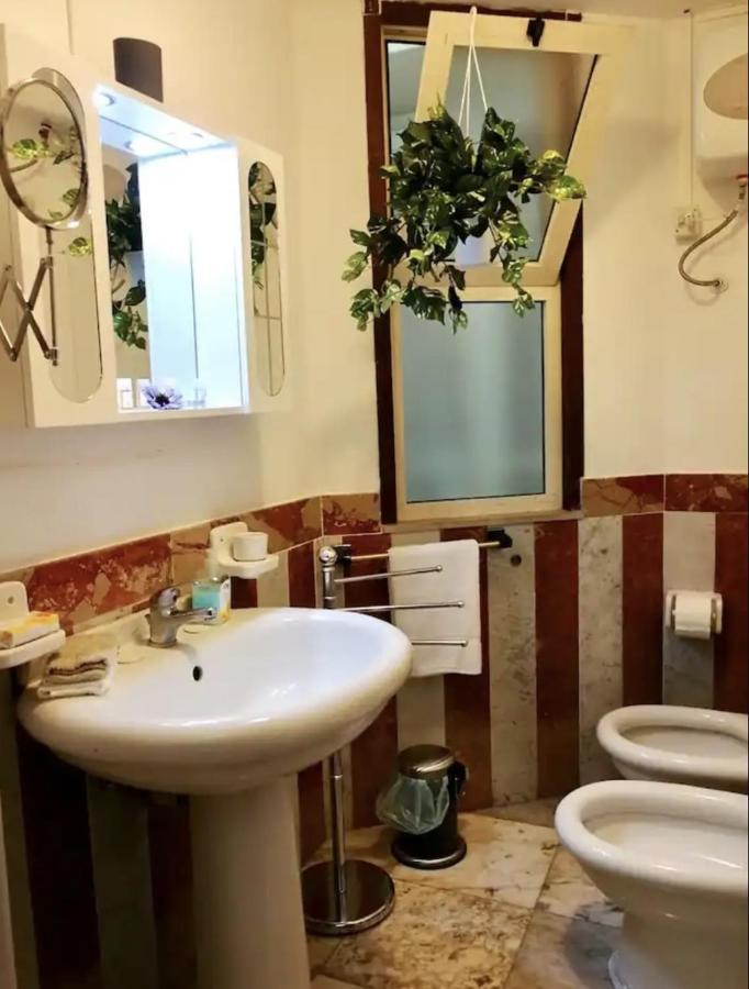 Maya'S Apartment Close To Ballaro Market And Central Station Palermo Zewnętrze zdjęcie